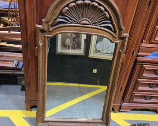 8104 Vintage Mirror
