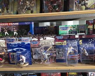 5526 Collectable Starting Lineup Sports Figurines