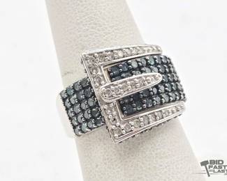 804 10kt Gold Ring with Diamonds, 5.1g