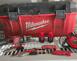 2914  Milwaukee Tools