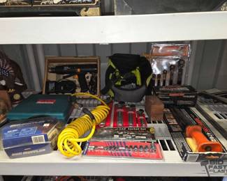 8132 Power Tools and Wrenches