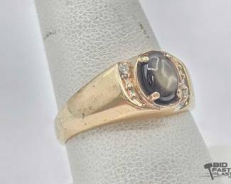 802 10kt Gold Ring with Diamonds and Sapphire, 3.4g