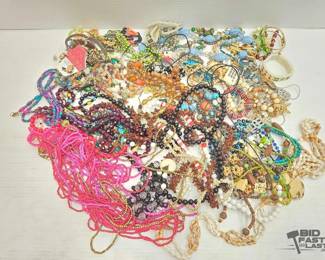 1006 Costume Jewlery