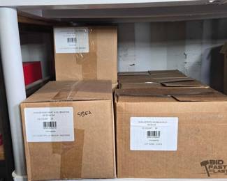 5572 3 Boxes Bath Bombs and 3 Boxes Body Mist