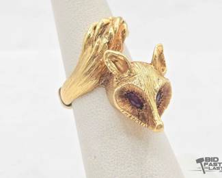 652 18kt Gold Ring with Rubys, 13.0g