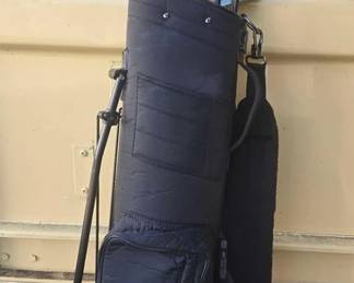 2812 Black Golfing Bag