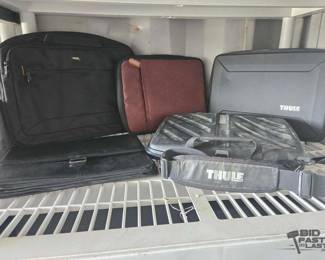 2868 5 Laptop Carrying Bags