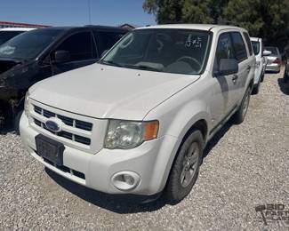 370 2009 Ford Escape