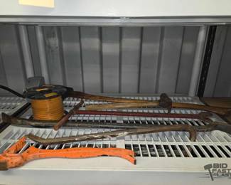 8138 Hand Tools