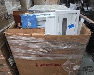 2600 Overhead Shelves and Cabinets