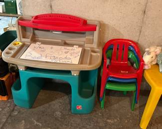 CHILDRENS PLAY SETS