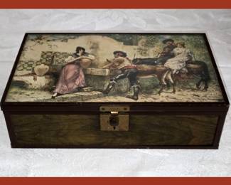 Lovely Box with Beveled Glass Mirror Inside