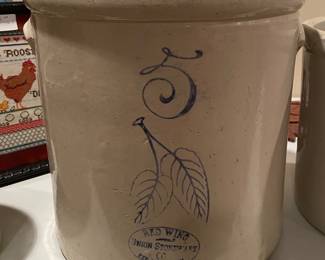 Great 5 gallon Red Wing!