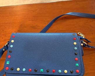 Leather bag is absolutely gorgeous!