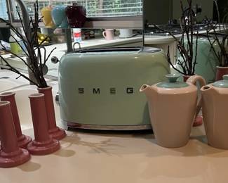 Smeg Toaster, Poole pottery