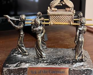 Ark of the Covenant Small 