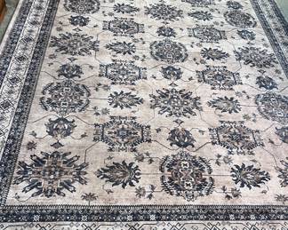 Area Rug 7'9" x 10'
