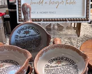 Pasta Bowls, Art