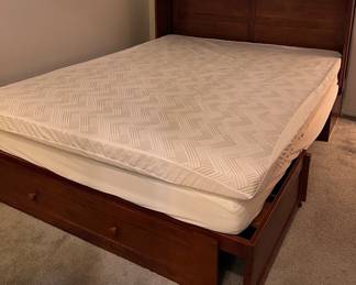 Night &. Day Furniture Murphy Cabinet Bed w Mattress (topper sold separately)