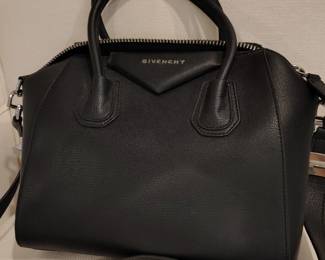 Givenchy Antigona Lamb skin edition