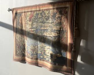 Hanging tapestry 