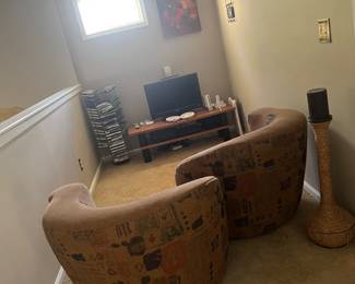 Chairs, tv, tv stand 