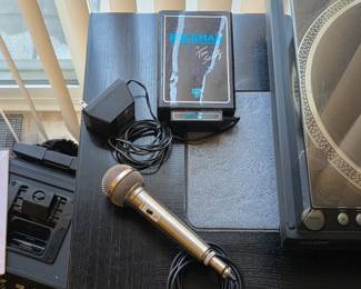 Rockman X100 by Tom Scholz