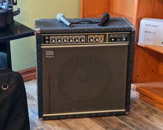 Vintage Roland Jazz Chorus 80 guitar amplifier