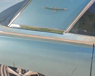 1963 Ford Thunderbird 