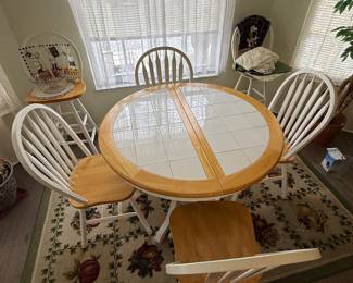 Leaf inside the table