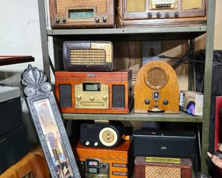 Vintage & Antique Radios