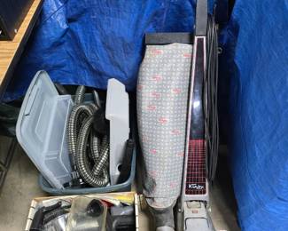 Kirby Vacuum w/ Attachments