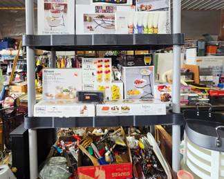 Kitchen - Utensils, Rolling Pins, Displays