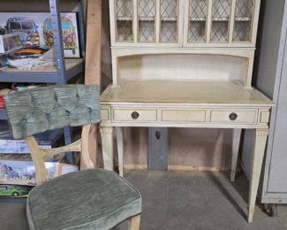 Sligh Lowry - Holland, Mi MCM Desk & Chair
