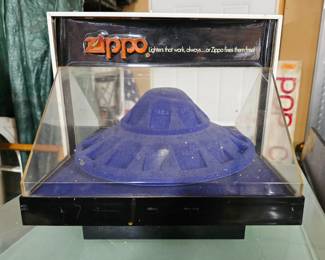 Lighted Zippo Display w/ Moving Carousel