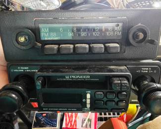 VW Radio & Pioneer KE-1033 Cassette Deck