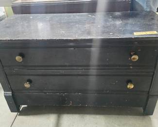 Dovetail 2 Drawer Low Dresser