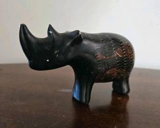 074 handcarvedsoapstonerhinocerosfigurin