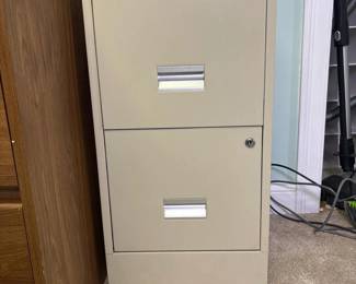 131 beige2drawerverticalmetalfilingcab