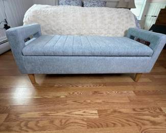 177 upholsteredstoragebenchbydgfurnitu