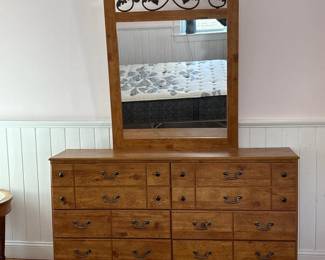 187 ashleyfurnituredresserwithmirror