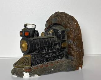 158 vintagepaintedceramictrainintunnel