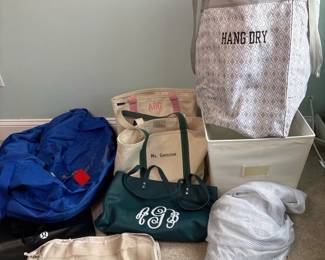 097 mixedlotofreusablebagscanvasandto