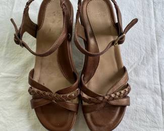 Dansko Womens Wedge Sandals