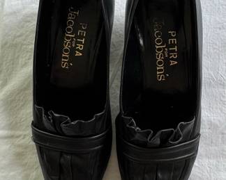 Black Leather Pumps