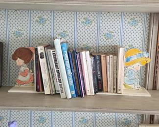 Joan Walsh Anglund Children Bookends