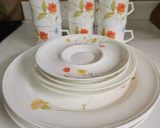 Mikasa Just Flowers Bone China Tea , Piece Set fourth image