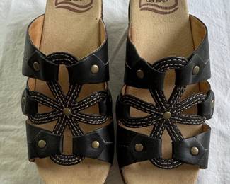 Dansko Womens Sandals