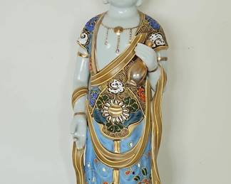 Japanese Kutani Porcelain Guanyin Statue