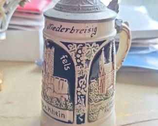 Rolandsbogen Beer Stein fourth image